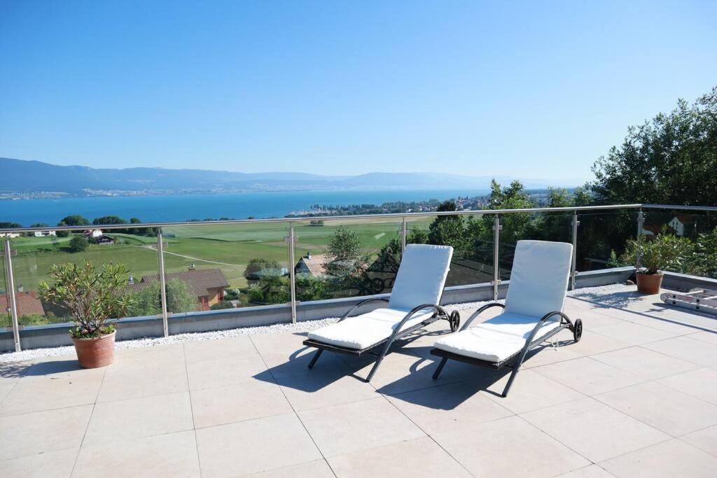 Chalet With Stunning Lake And Mountain Views Avec Une Vue A Couper Le Souffle, Une Spacieuse Terrasse Et Jardin Chatillon  Exterior foto